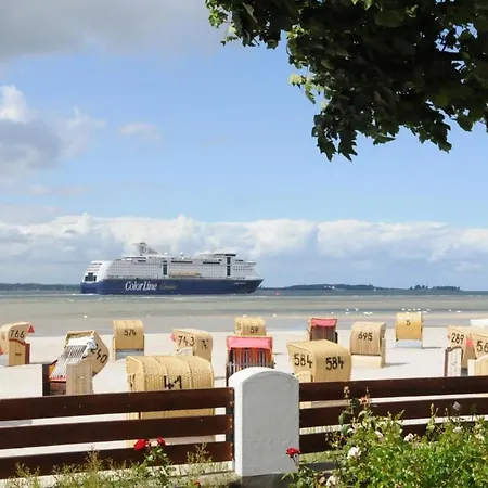 Strandnahe-gemuetliche-ferienwohnung-bellevue-2