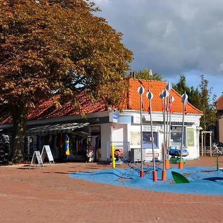 Strandnahe-gemuetliche-ferienwohnung-bellevue-2 *