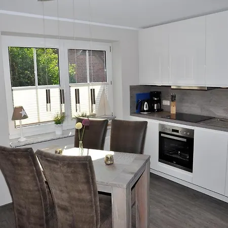 Strandnahe-gemuetliche-ferienwohnung-bellevue-2 *